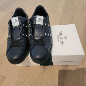 Valentino Sneakers